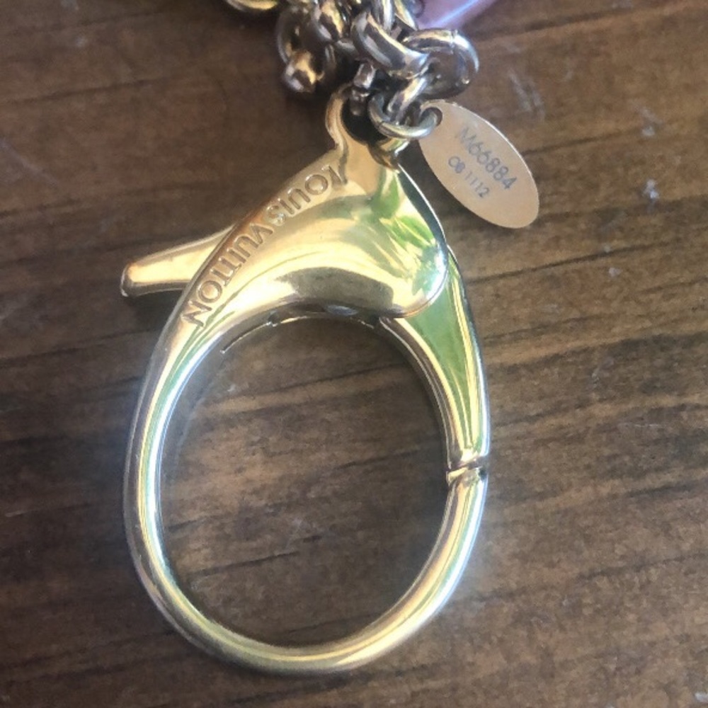 Louis Vuitton insolence key ring / charm - Picture 3 of 4